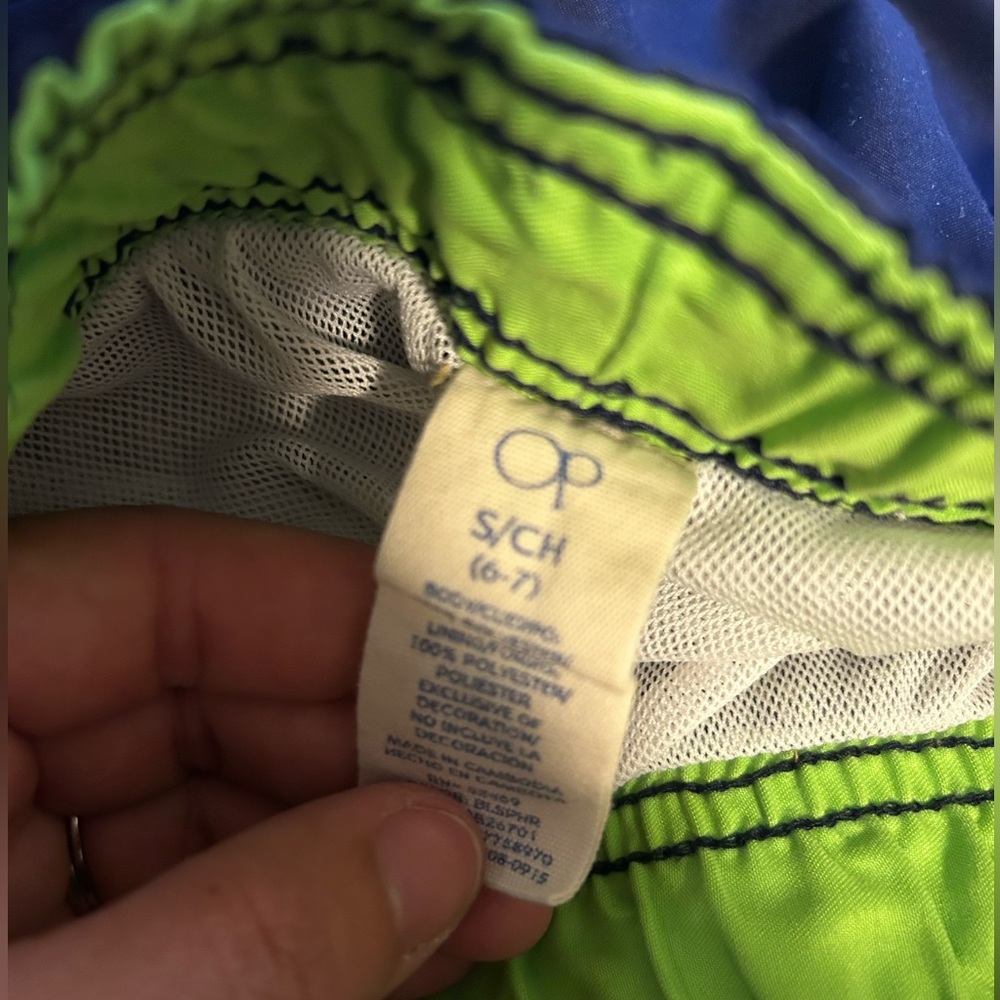 **Bundle**Puma Pants & Swim Trunks - Picture 6 of 6